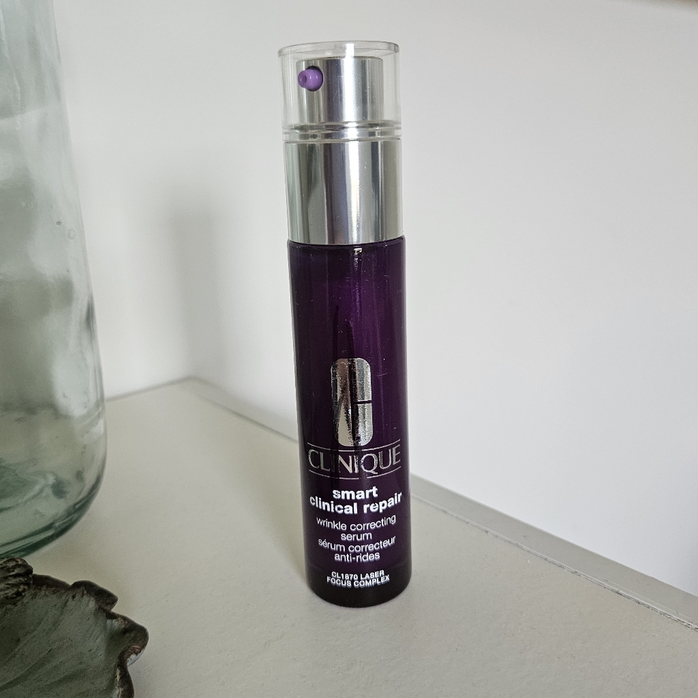 Clinique Smart Clinical Repair